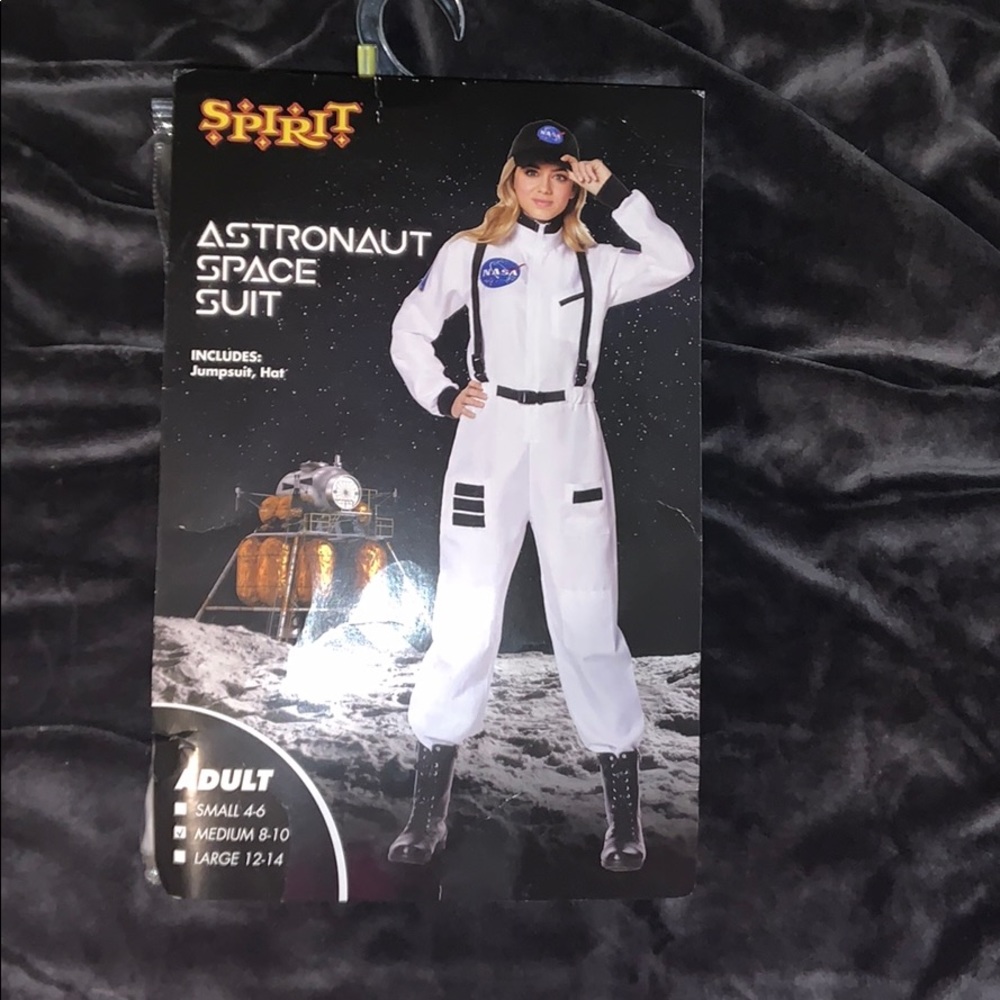 Astronaut costume women’s